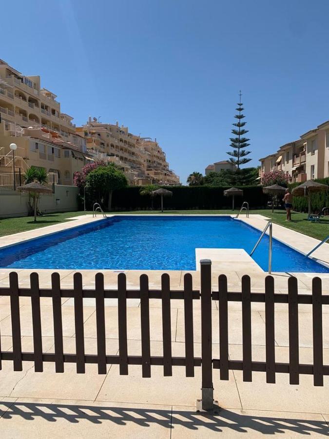 Encantador Piso Con Terraza Y Piscina Apartment Benalmadena Exterior photo